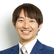 税理士　山浦佑太