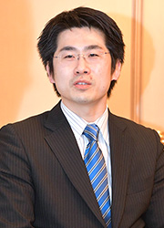 岩元貴史氏