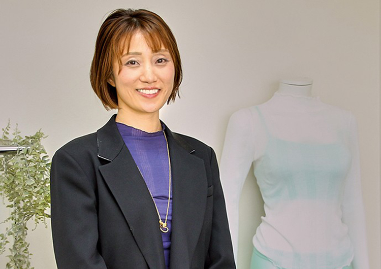 髙木麻衣氏