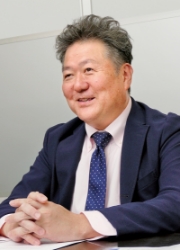 佐藤圭三社長