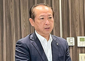 土屋理事長