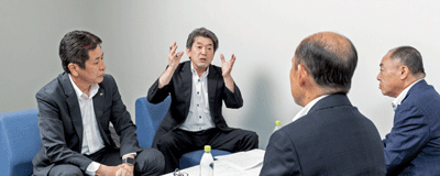 座談会の様子
