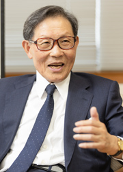 千代田邦夫教授
