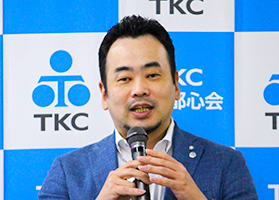 村田顕吉朗戦略推進特別委員長