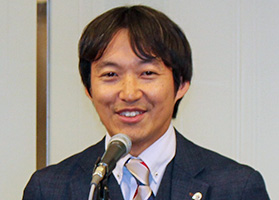 山浦佑太支部長