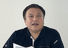 小長野仁志会員